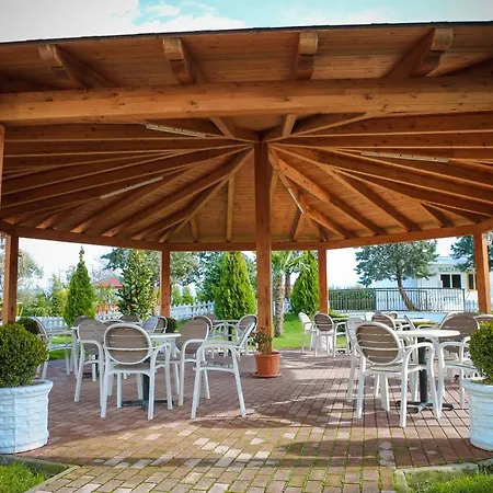 Kemping Gardenland Camping Village