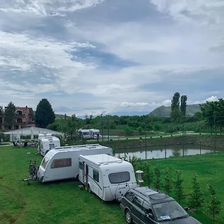 Kemping Gardenland Camping Village *