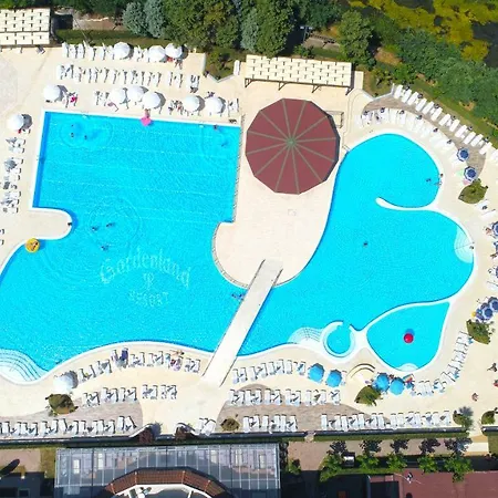 Gardenland Camping Village *
